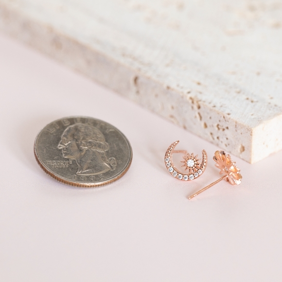 Rosegold Celestial Studs (S925) - Only 1 left! - Picture 8 of 8